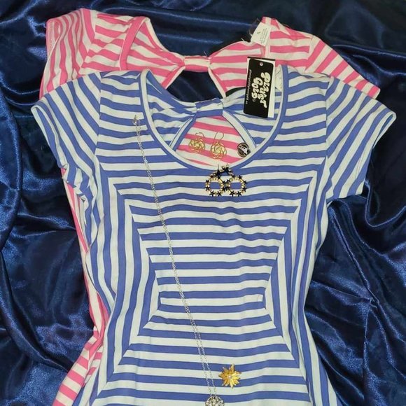OMYPOSH! FUN! LOT of Brand New & Used Reposhed & Not T-shirt dresses and Jewelry - Picture 1 of 7